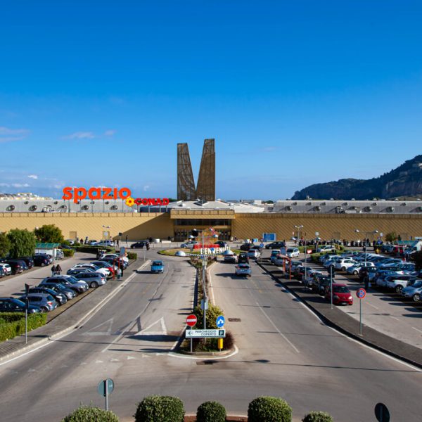 Centro commerciale Conca D’Oro